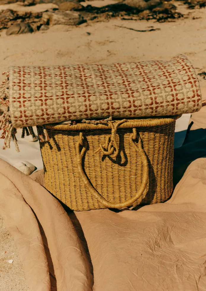 TOAST Baskets-Veta Vera Grass Picnic Basket